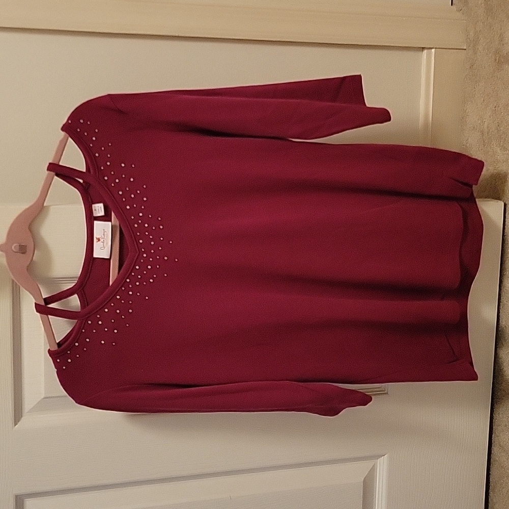 LIKE NEW! Pink Quacker Factory Top